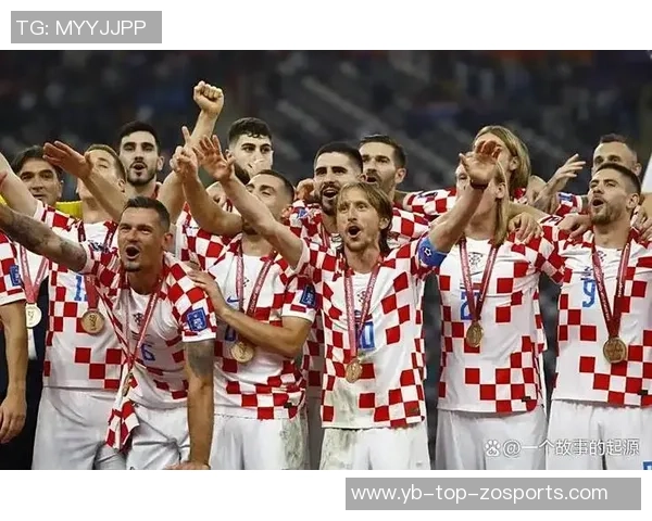 创造十次重大机会的球员仅加克波和佩里西奇在本届世欧预中脱颖而出